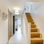 بيت للعطل 4 Bed In Oc-s34237